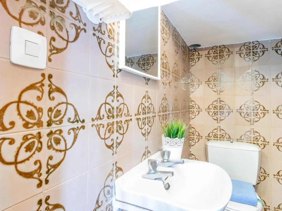 Holiday Home People I By Interhome Roses 0*,